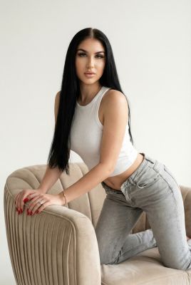 Лина, анкетные фото